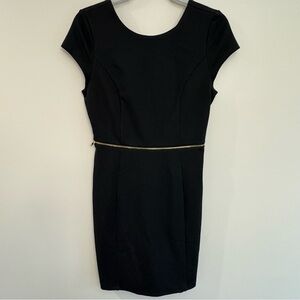 Romeo + Juliet Couture Shortsleeve Black Dress With Zipper Size Small